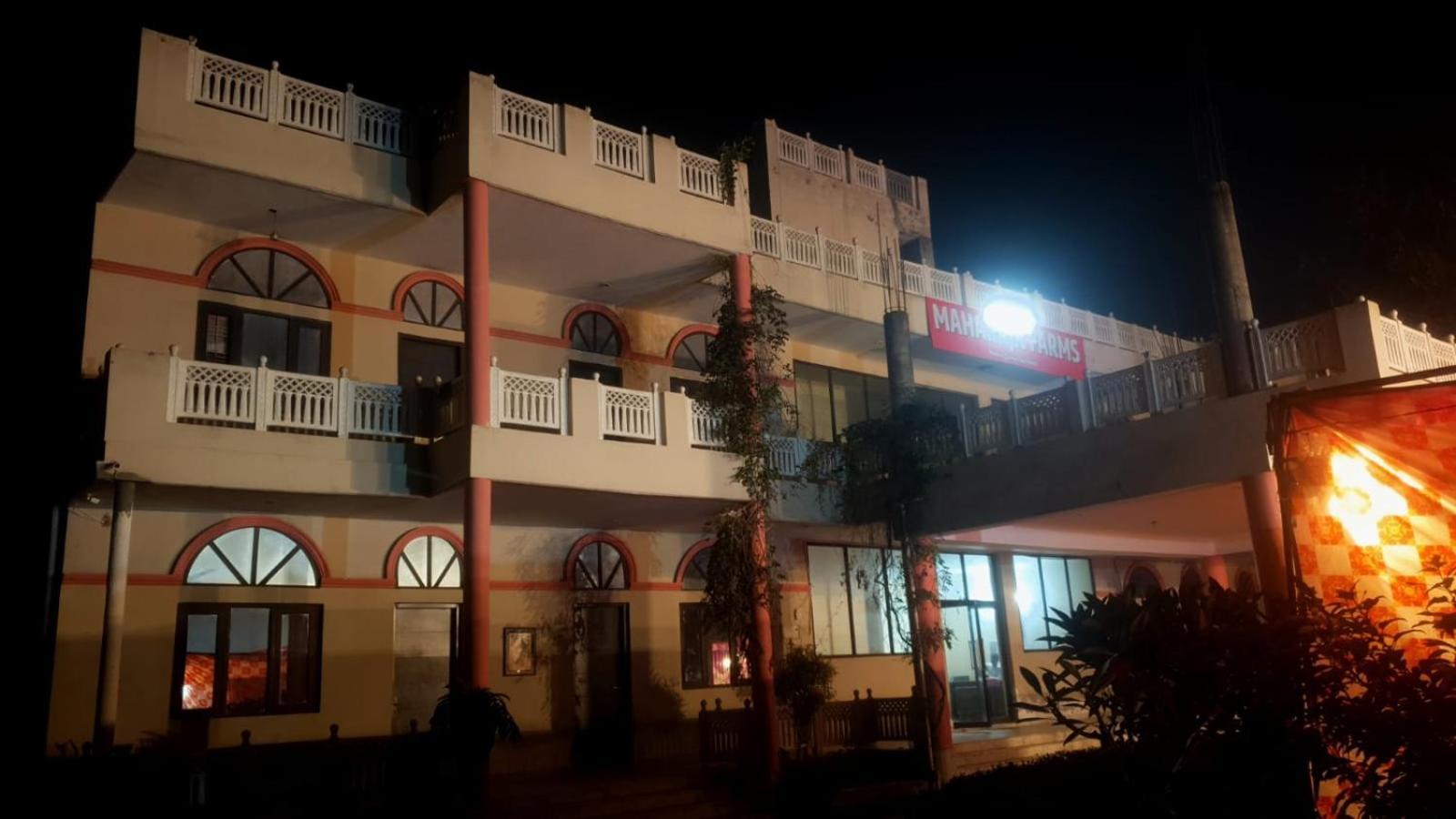 Hotel Maharaja Farms Gurgaon Exterior foto